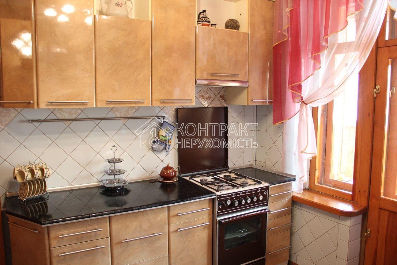 Продам, 4км.кв.Собственник.Центр