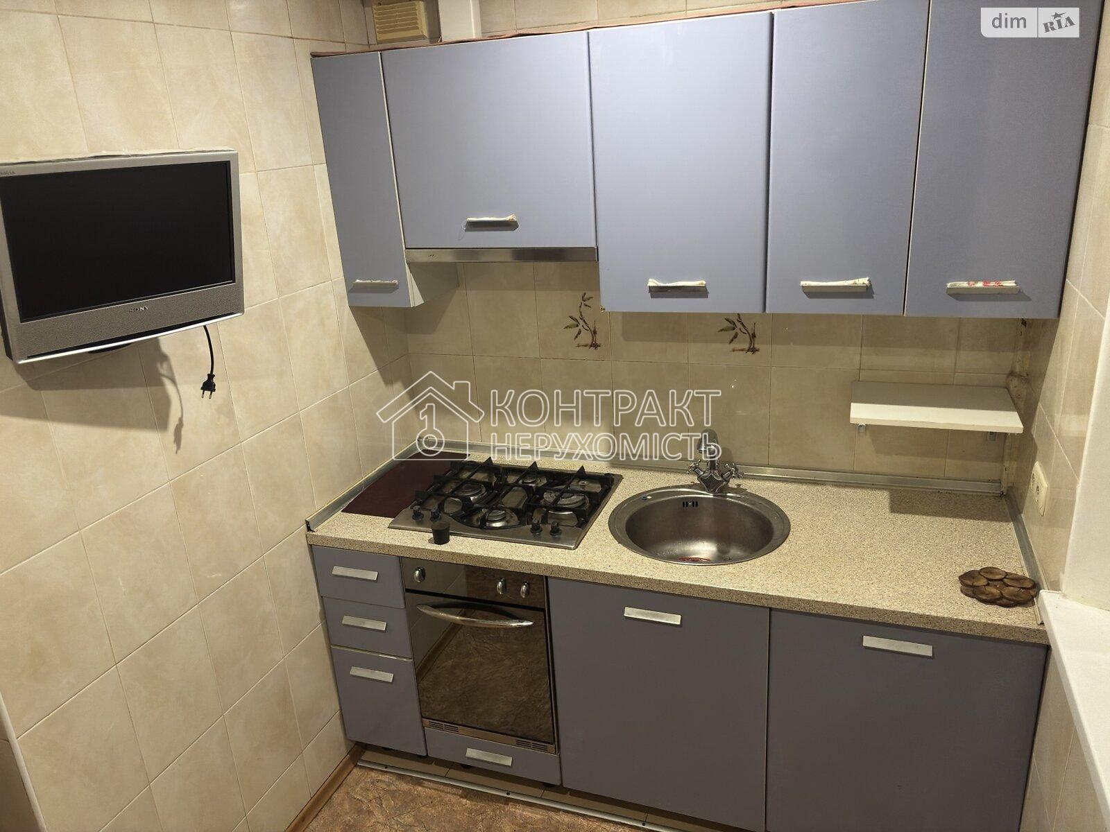 Здається 3к квартира на просп. Аэрокосмічний 176/9