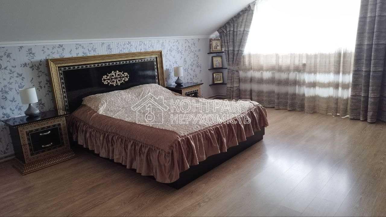 2 поверховий будинок 171.4 кв. м, 4 кімнати з ділянкою на 12.68 сотки