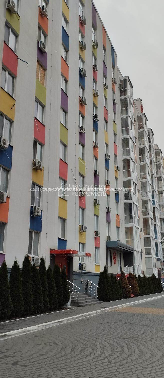 Продається 1кв. Воробйові гори на Полях.