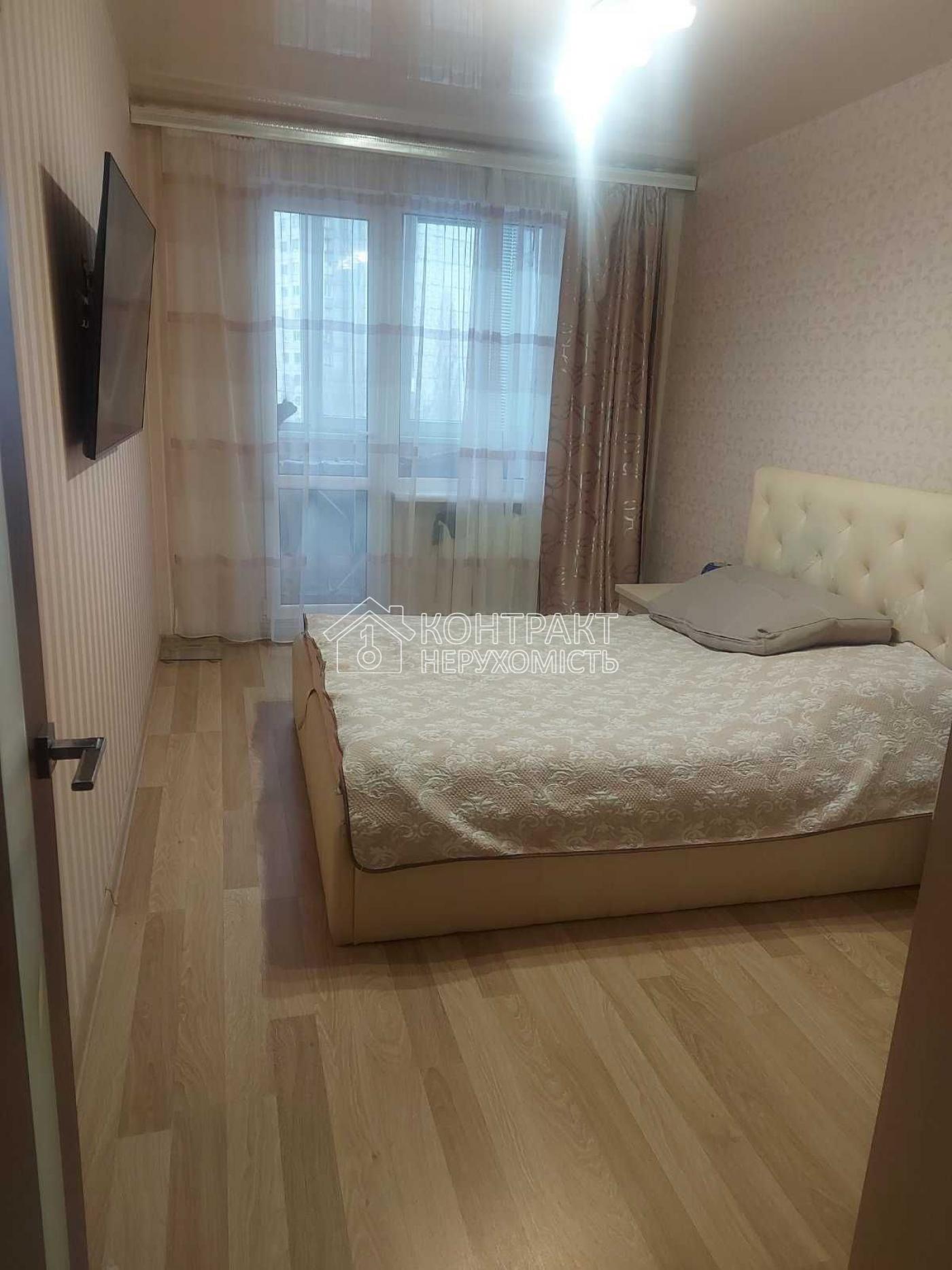 Продається 3 х кімнатна квартира
