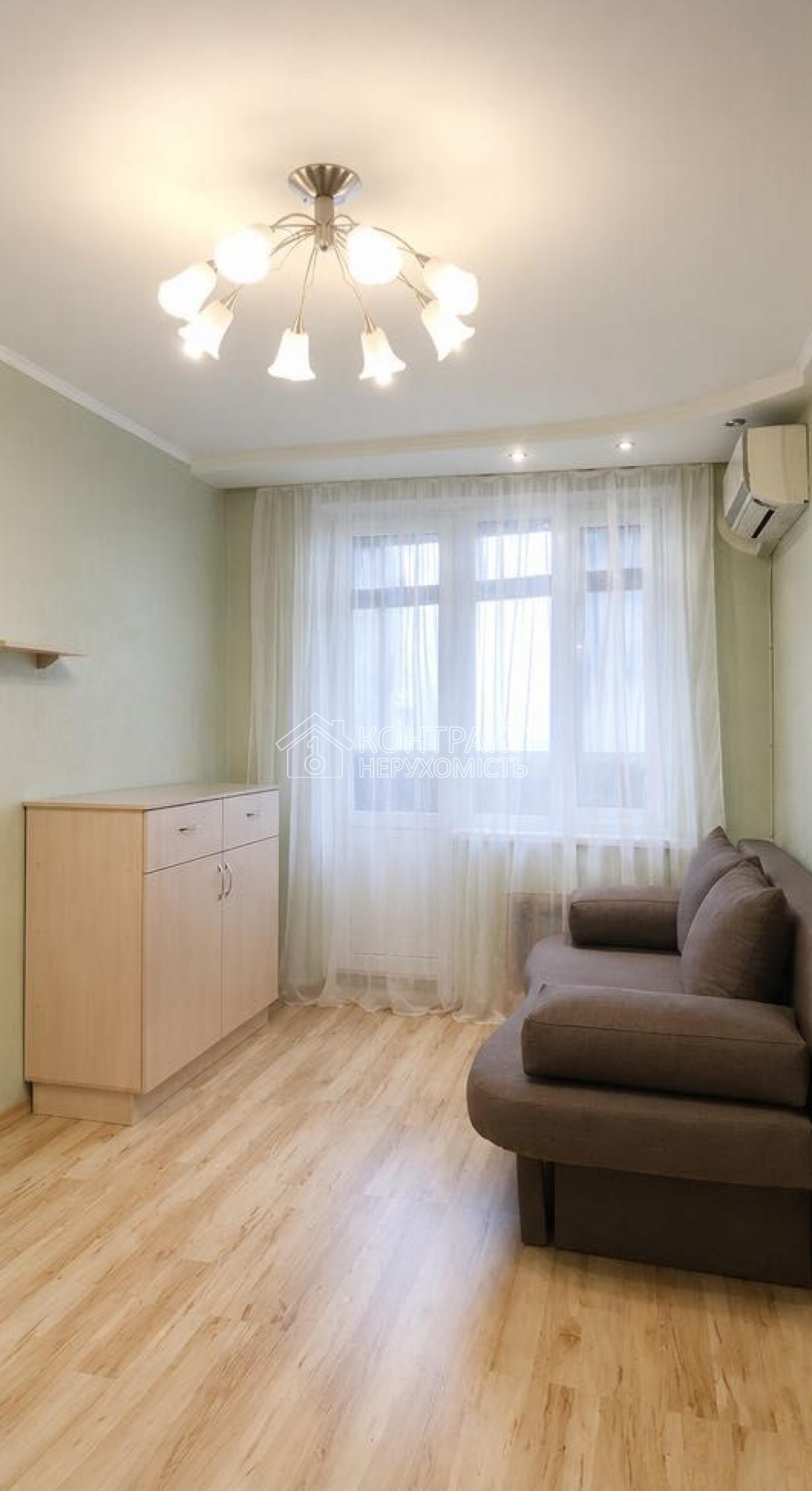 Продаж 1-кімнатна квартира, метро Холодна Гора