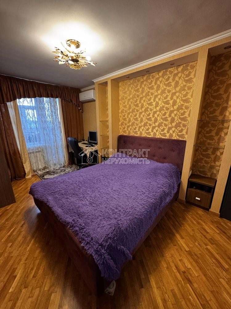 Продам 3к кв , ТРЦ Украина, м Барабашова