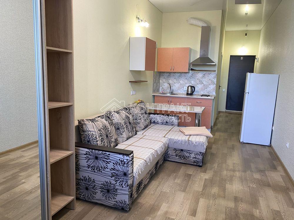 Здам квартиру-студію біля 4 станцій метро