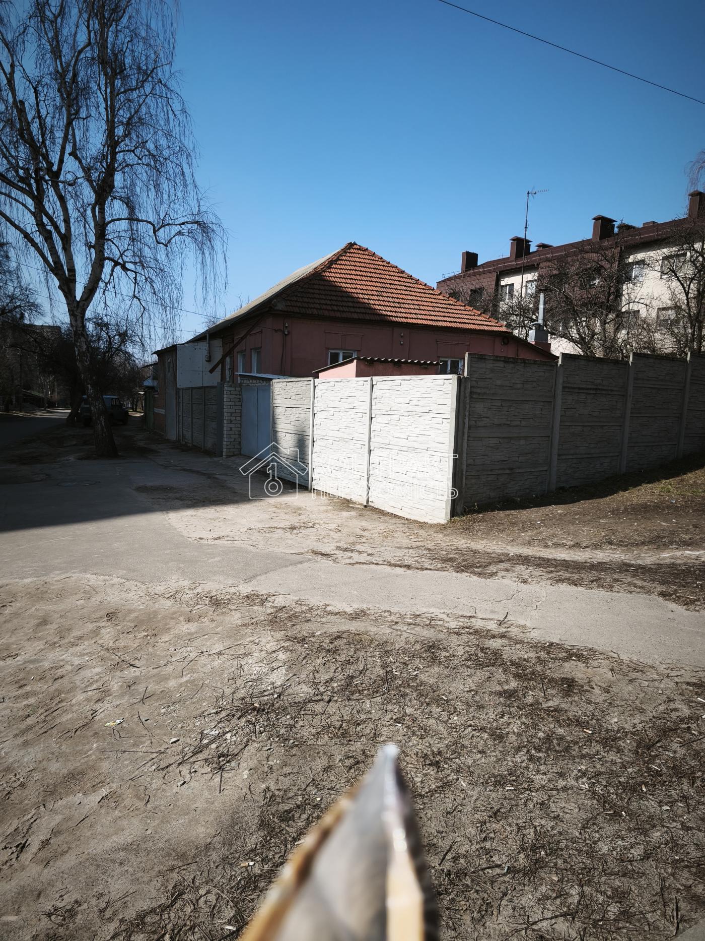 Здаеться кімната у будинку по вул.Холодногірська