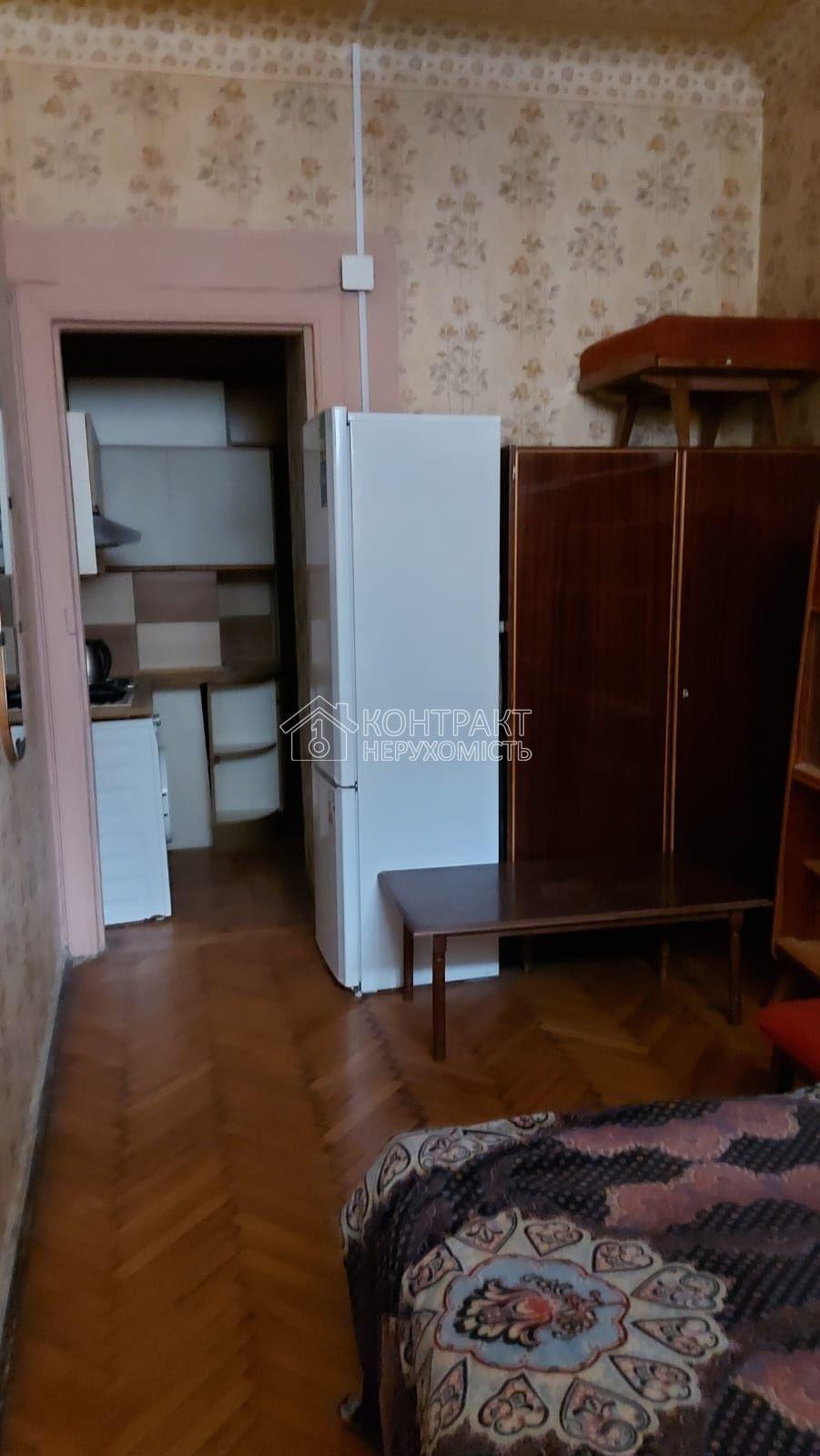 Здам гостинку у центрі міста Гіршмана