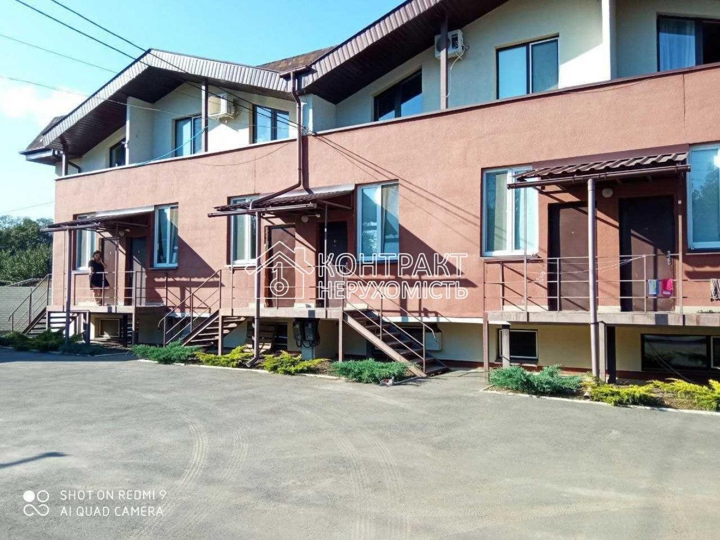 Здаються гостинки на Залютине