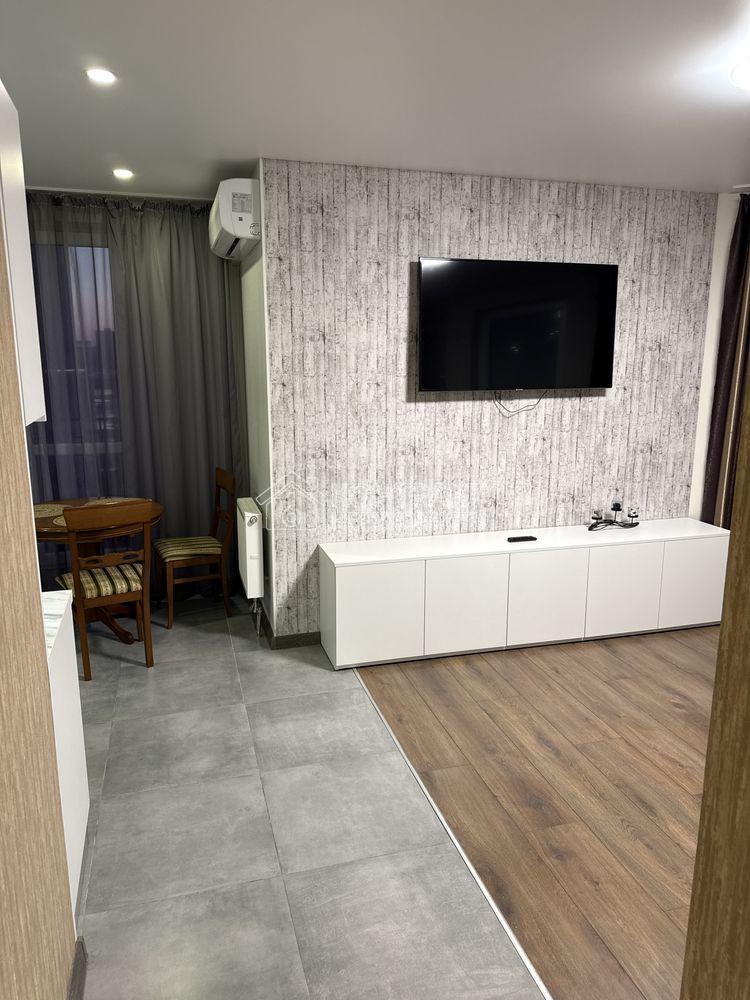 Сдам квартиру Захисників України