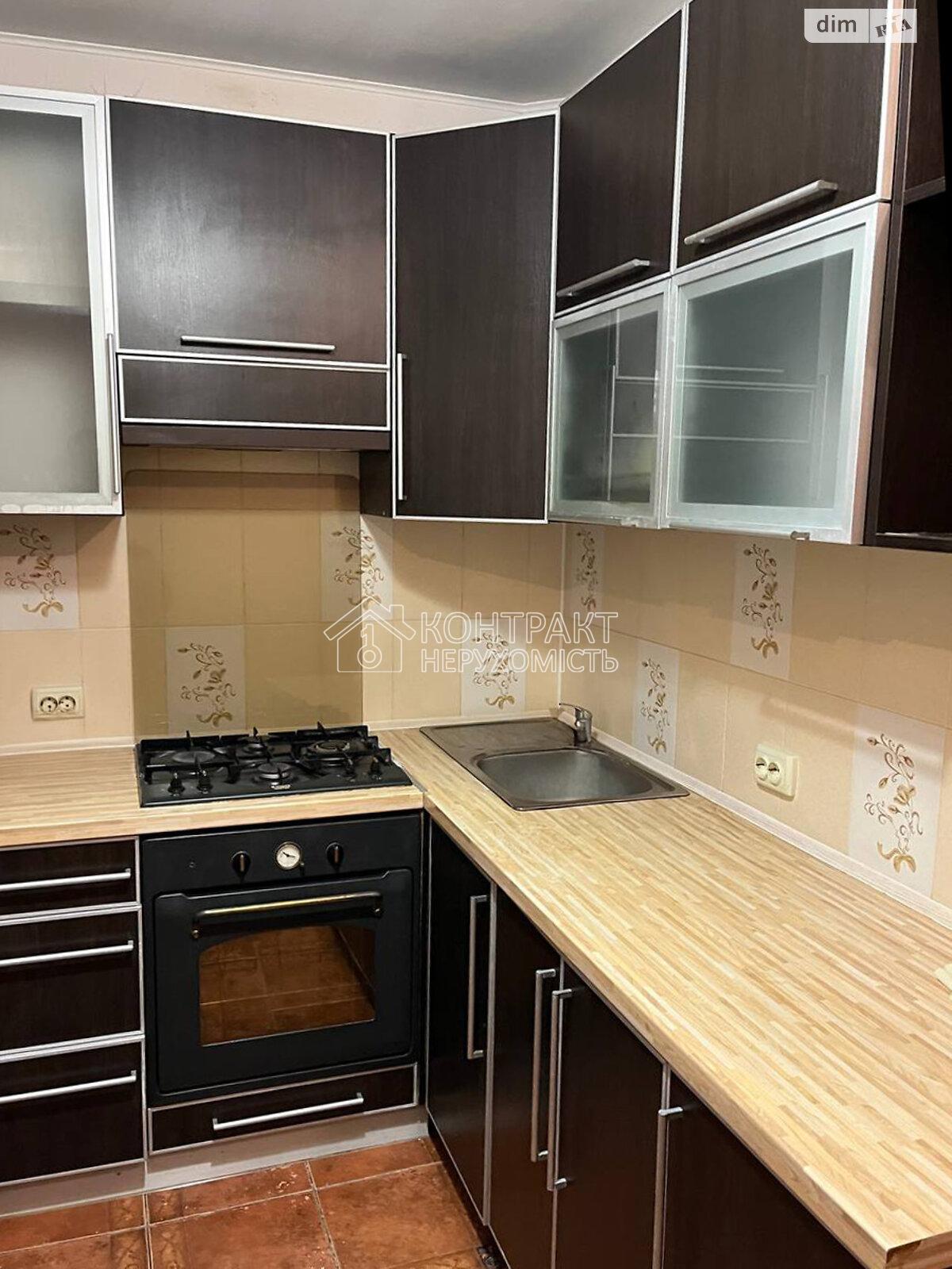 Продаж 3-х кімнатної квартири 70 кв.м 7 хвилин від станції Захисників України