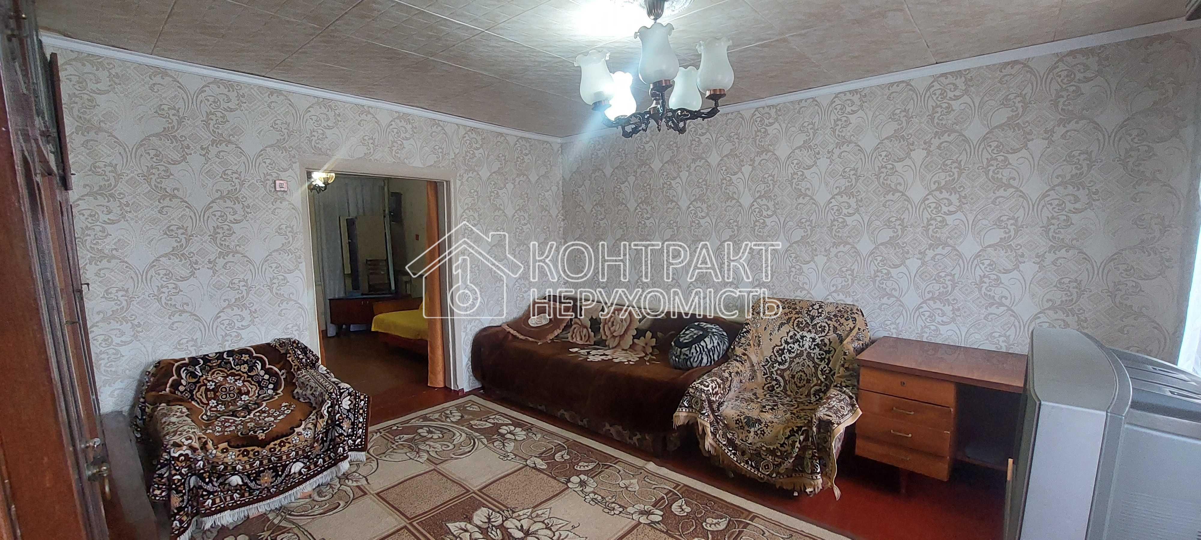 Продам полдома с гаражом, метро Холодная Гора, можно по сертификату