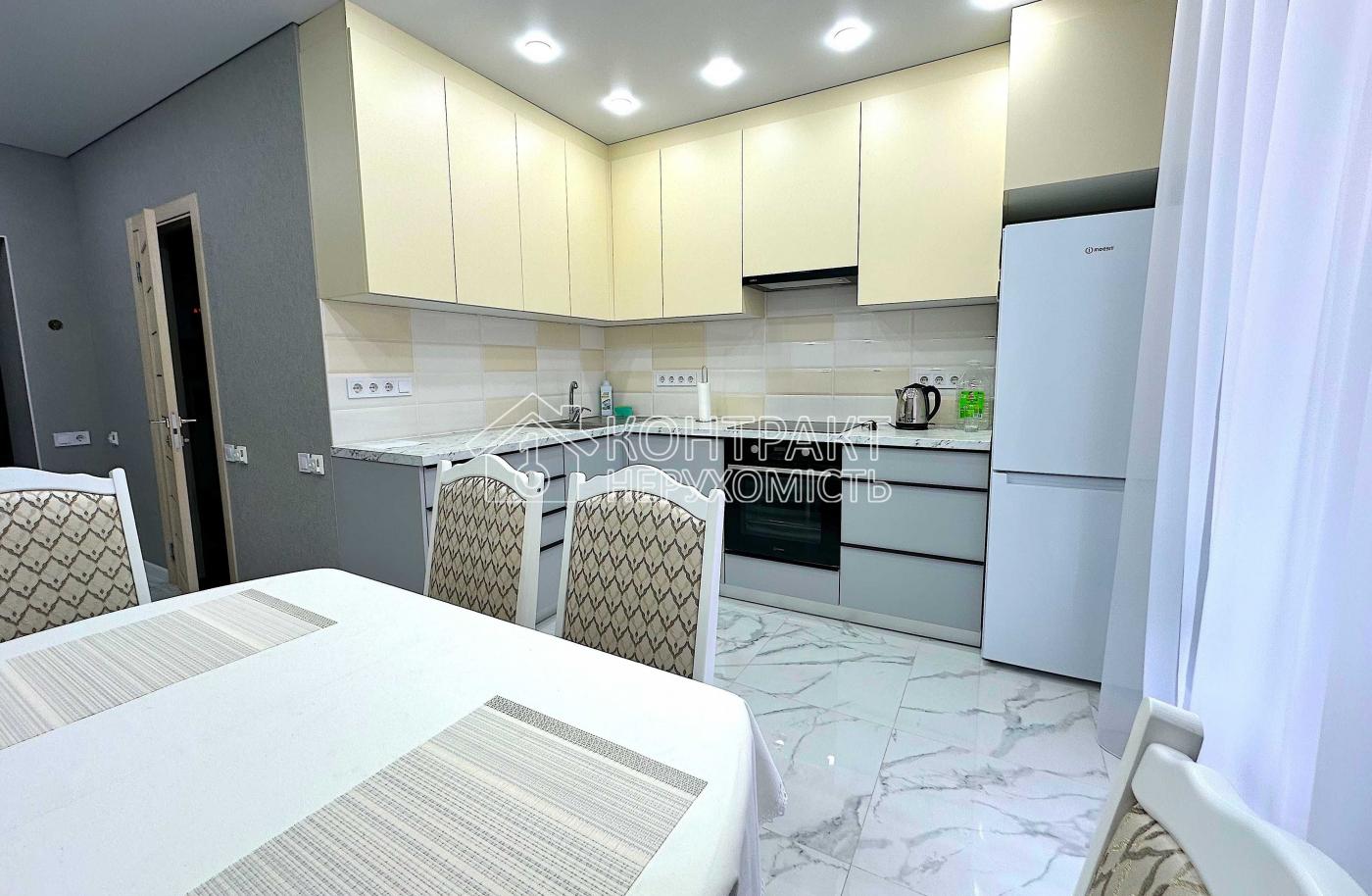 Продам 2-х кімнатну квартиру ЖК Миру-2 метро ХТЗ Ремонт