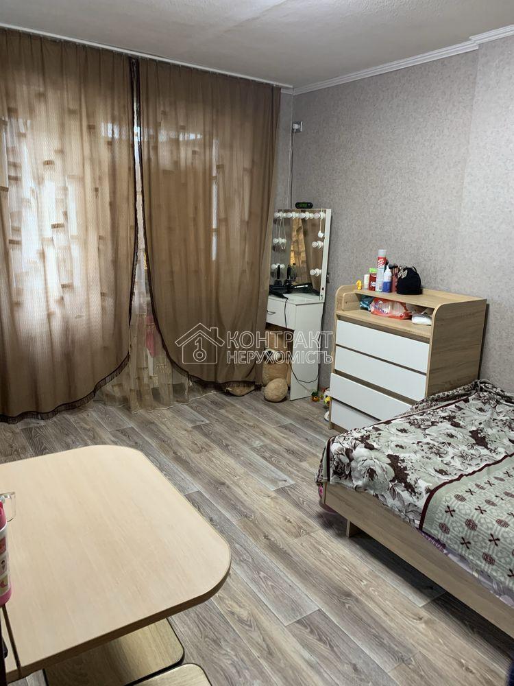 Продається 2к гостинка Нові Будинки