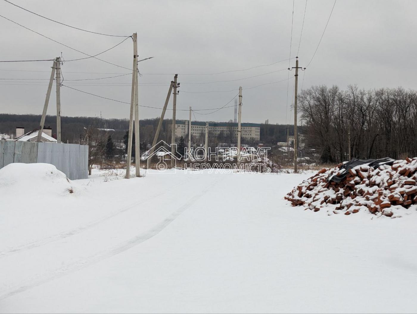 Продаж земельної ділянки під забудову Залютіно