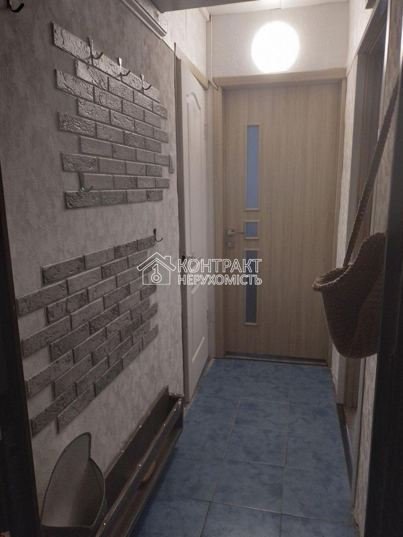 Продам квартиру гуртожиткового типу