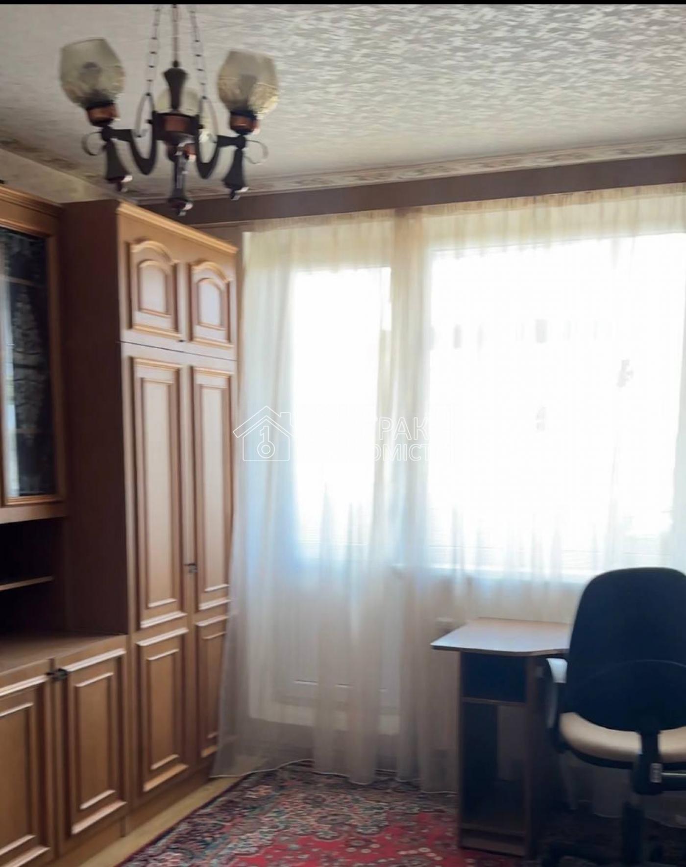Продаж 1 к кв селище Жуковського