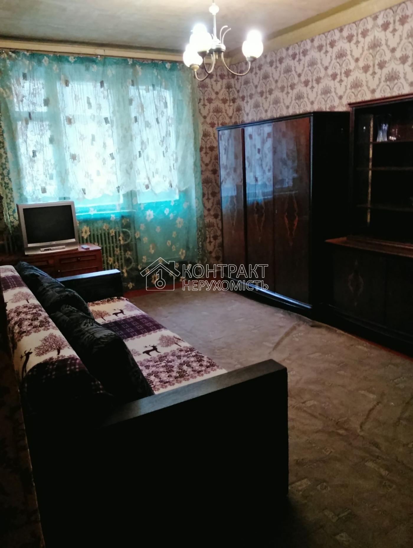 Здається 2 кімнатна квартира пр Аерокосмічний
