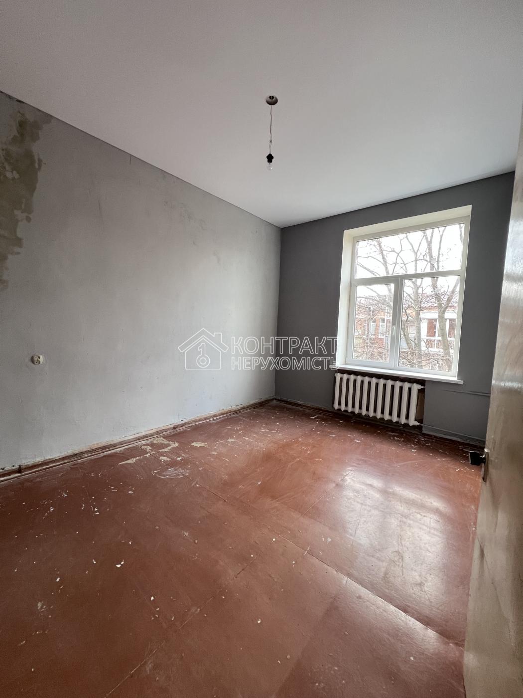 Продам 2к квартиру вул. Данилевського 10