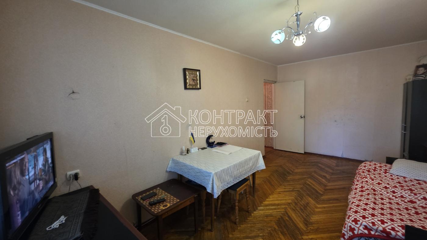 продам 2 кімнатну квартиру м.Барабашова