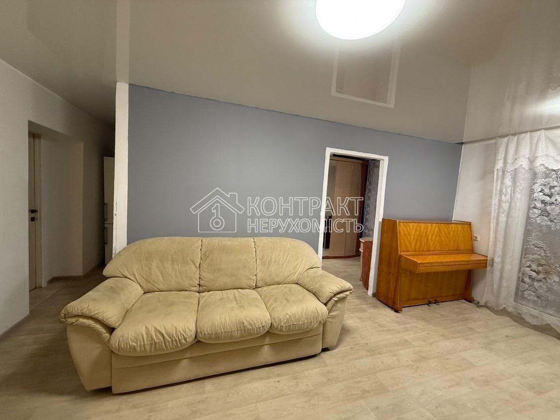 Продається 3к квартира на Тобольскій