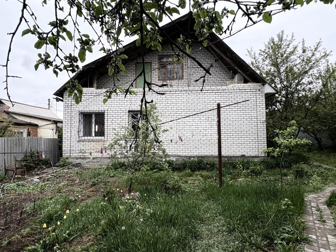 Продаж будинку баня гостьовий дім гараж СТО майстерня Челюскінцев 131