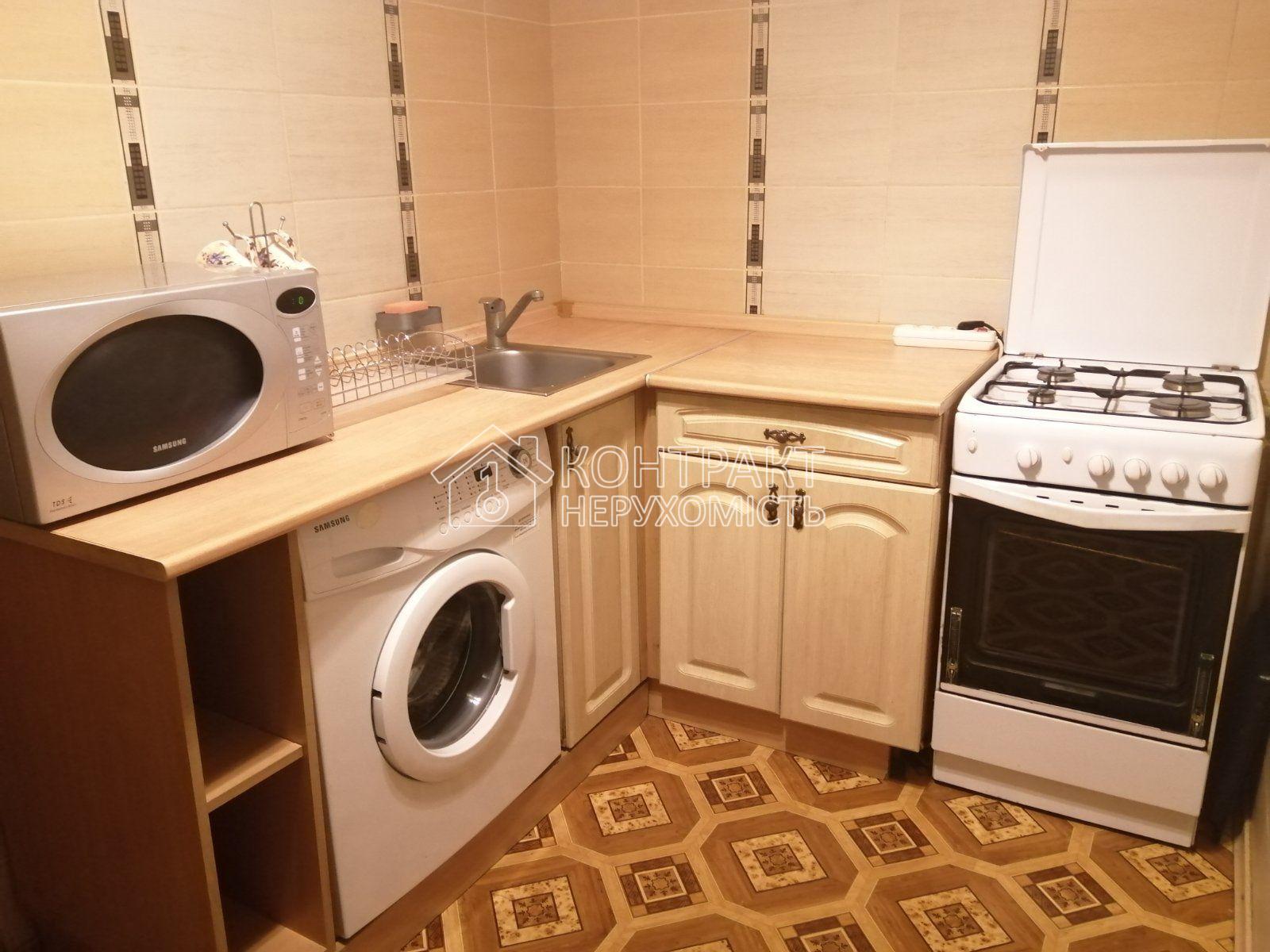 Сдам 1-к квартиру Гв.Широнинцев возле АТБ.