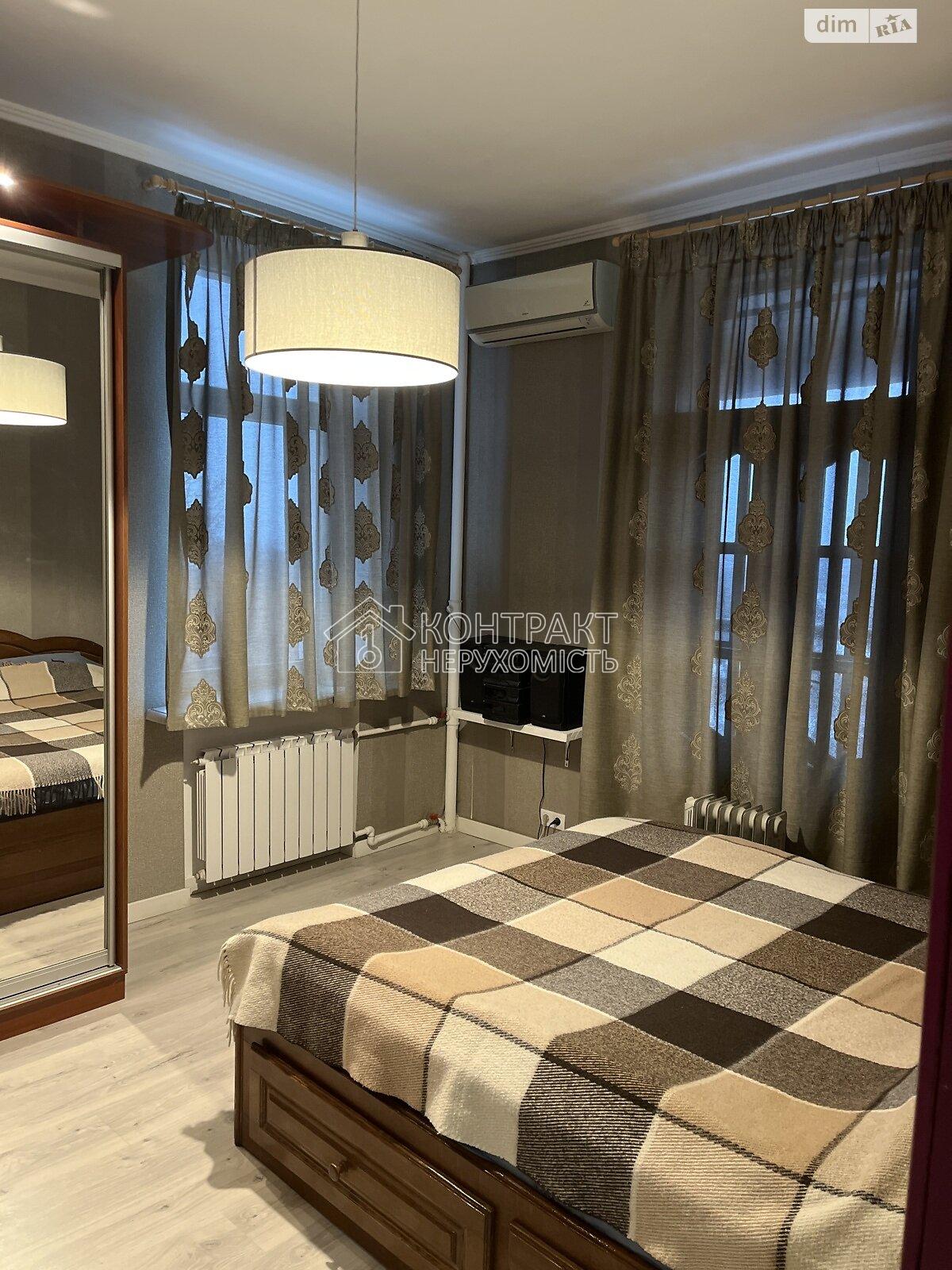 Продаж 4 кім. квартири