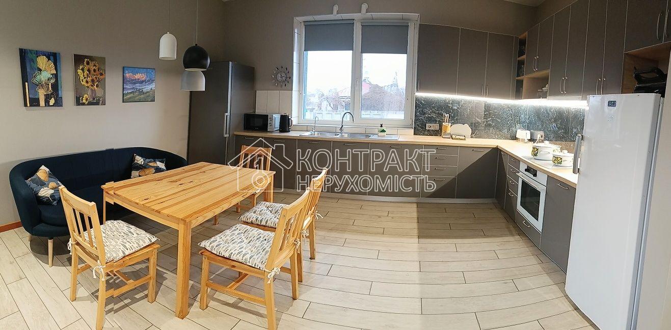 Продаж сучасного будинку на Немишлі