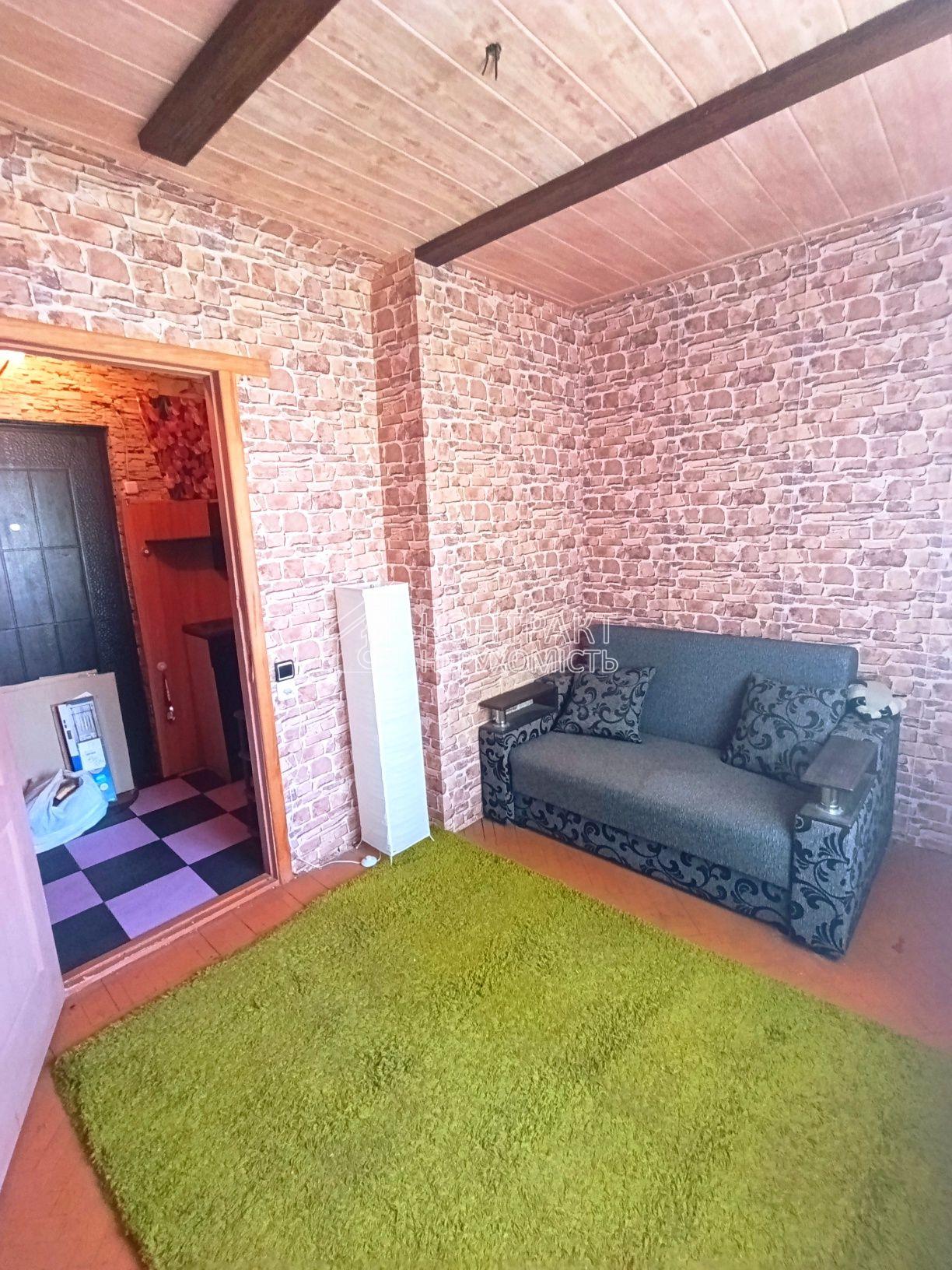 Здається Гостинка 18м2 (м.Палац Спорту)