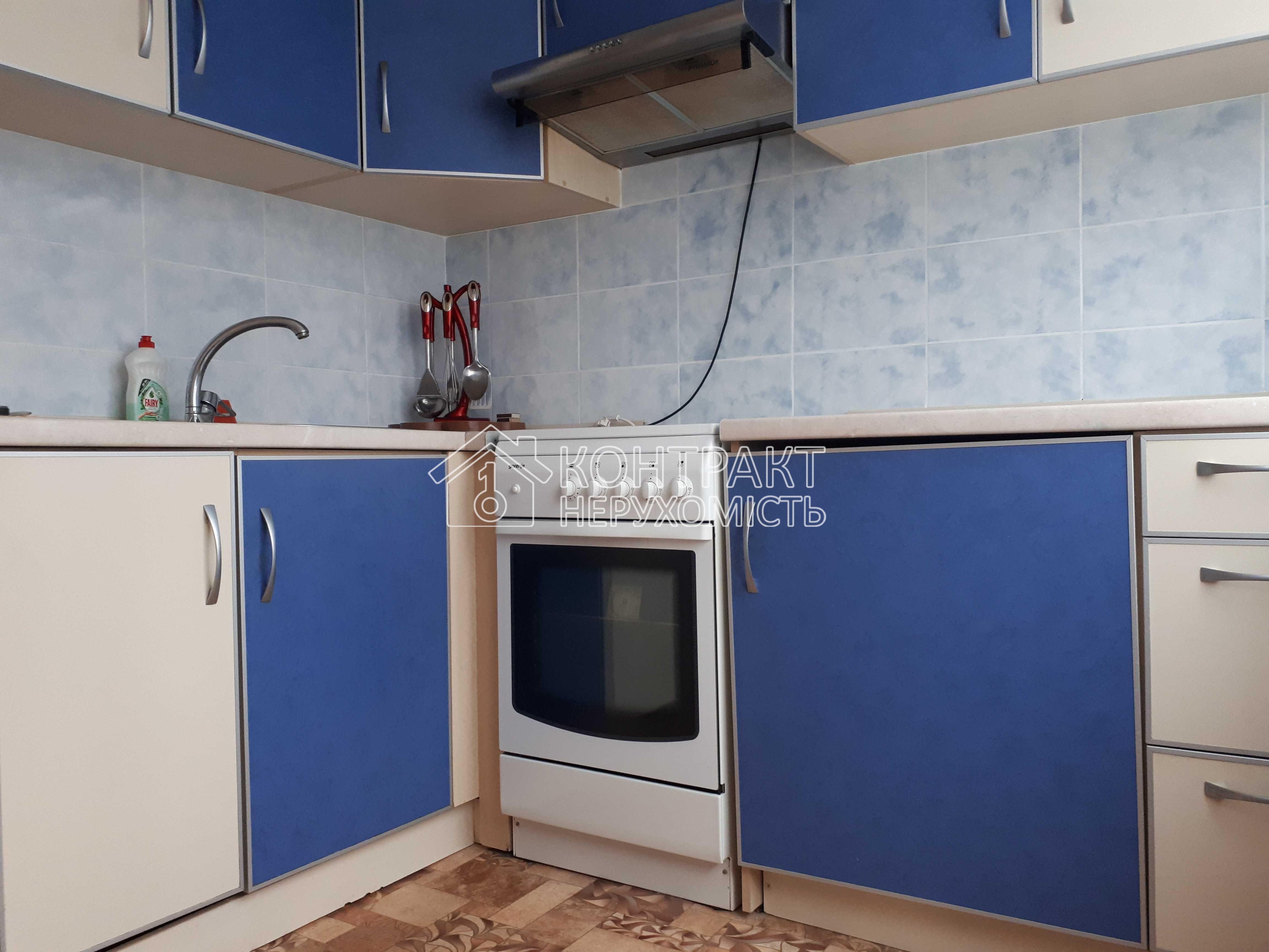 Продам 3х комнатную на Амосова