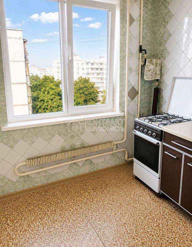 терміново продам 3-х кімнатну квартиру