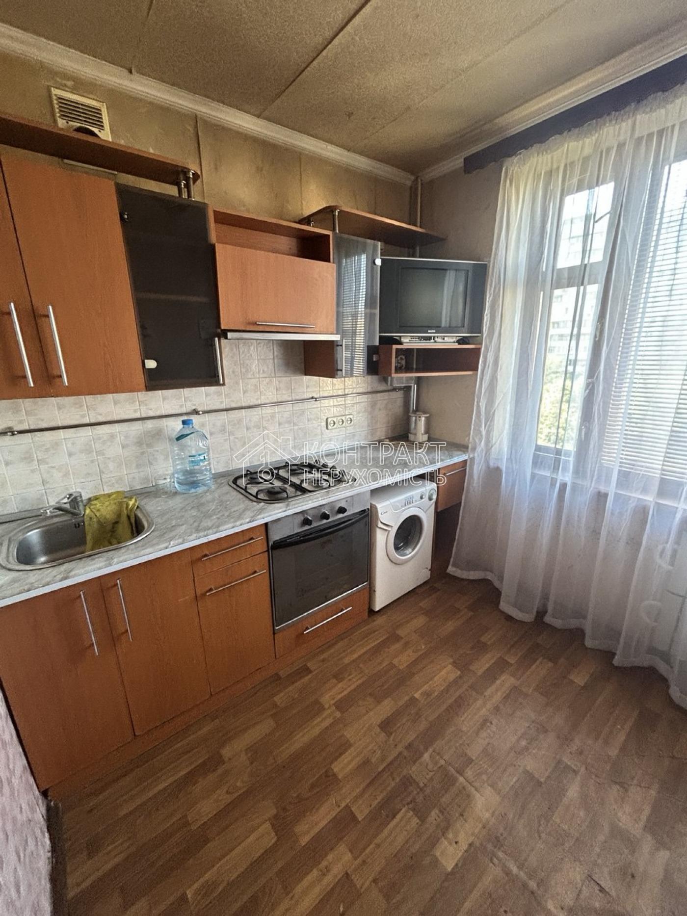 Продається 1 кімнатна квартира Бот сад