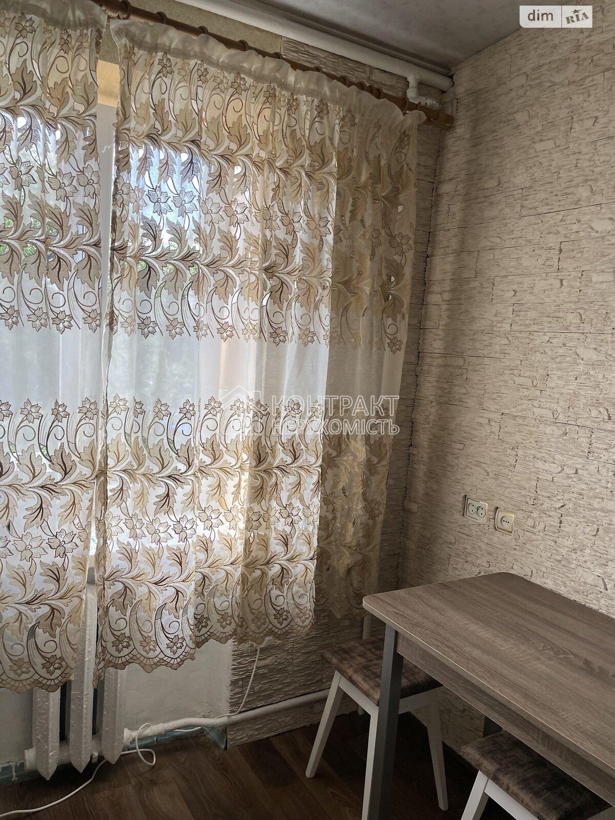 Продаж 1к квартири 34 кв. м на просп. Байрона.