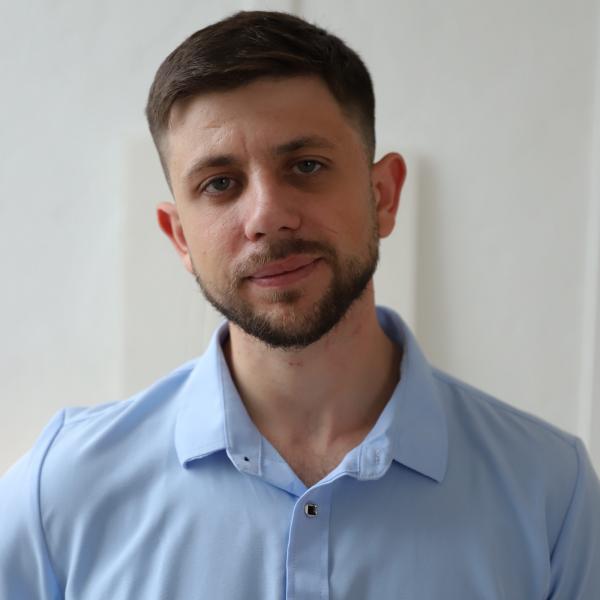 Яценко Иван