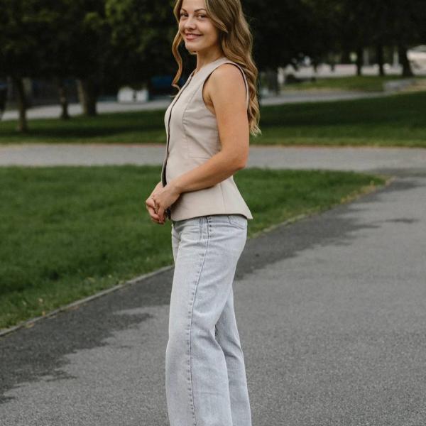 Якуніна Яна