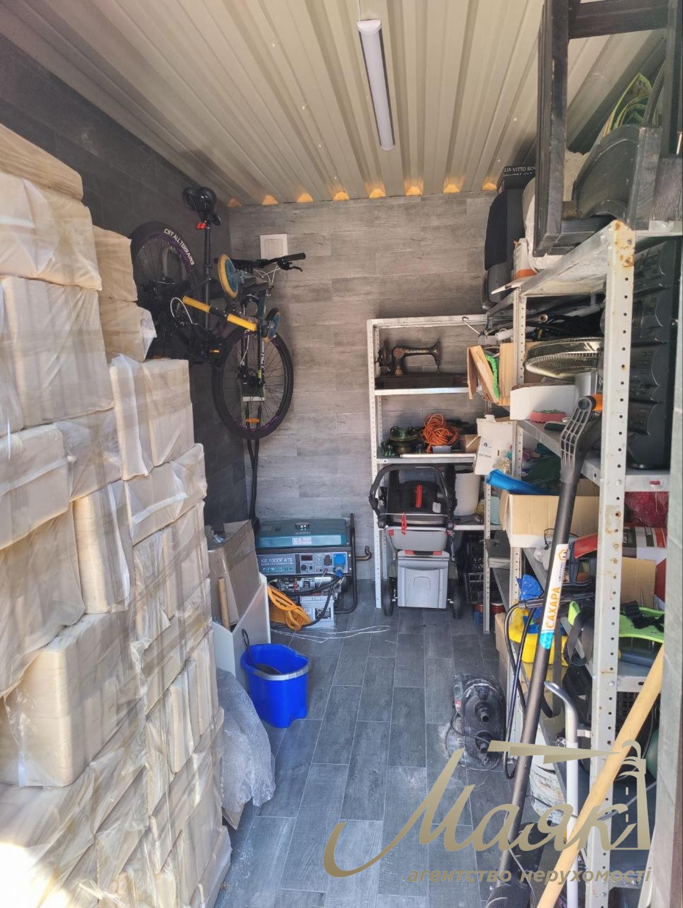 Оренда 2-поверхового дуплексу (140 м²) на Осокорках, за 750 м від «Новуса»