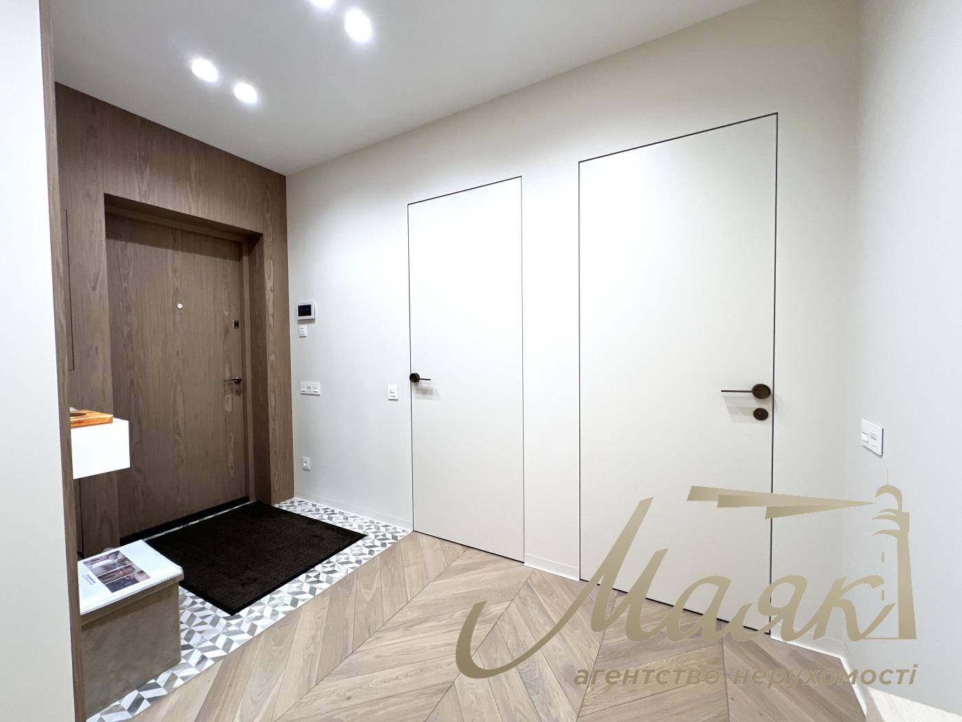 3-bedroom apartment for sale, 118 m², in the "French Quarter 2" residential complex, John McCain Street, Pechersk, Downtown, Kyiv