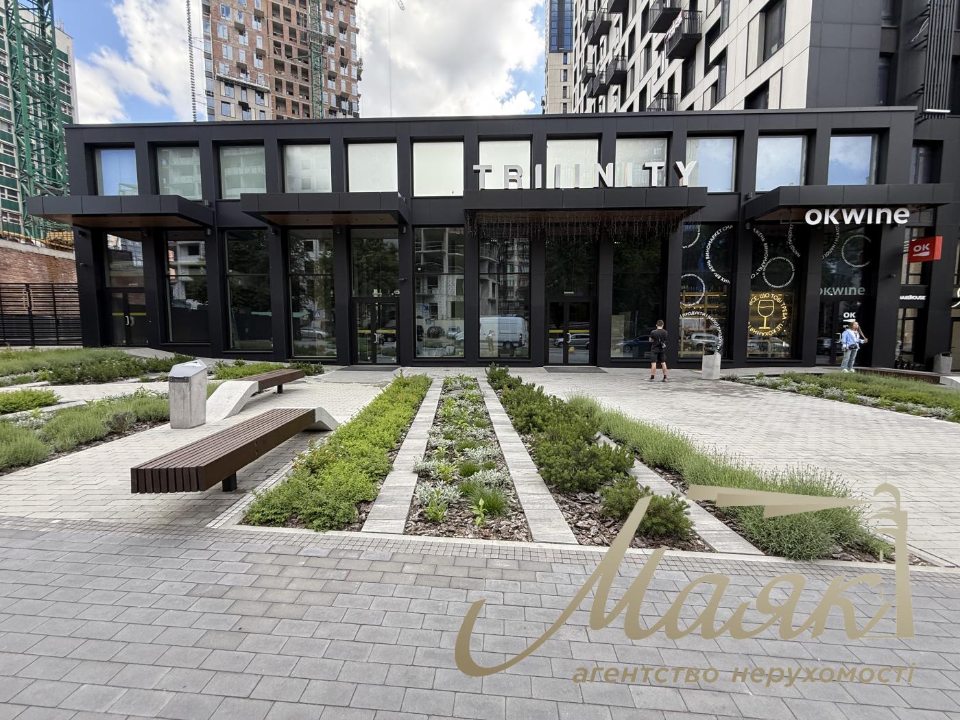 Rent of façade premises in residential complex Trinity st. Tyutyunnik, 