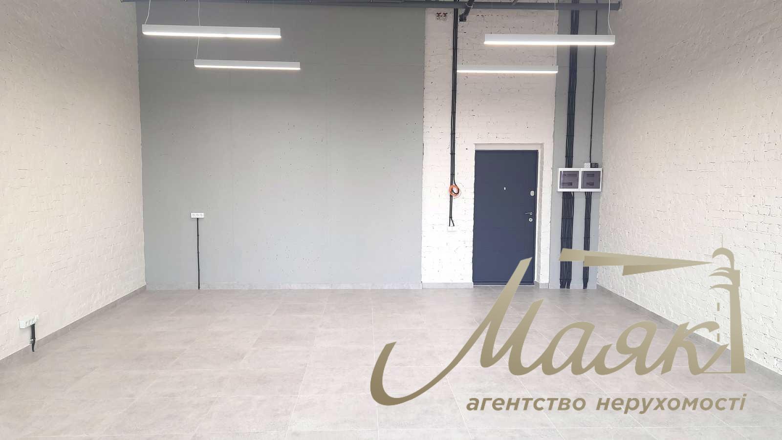 Продаж офісу площею 57,2 м² у ЖК «Manhattan City»