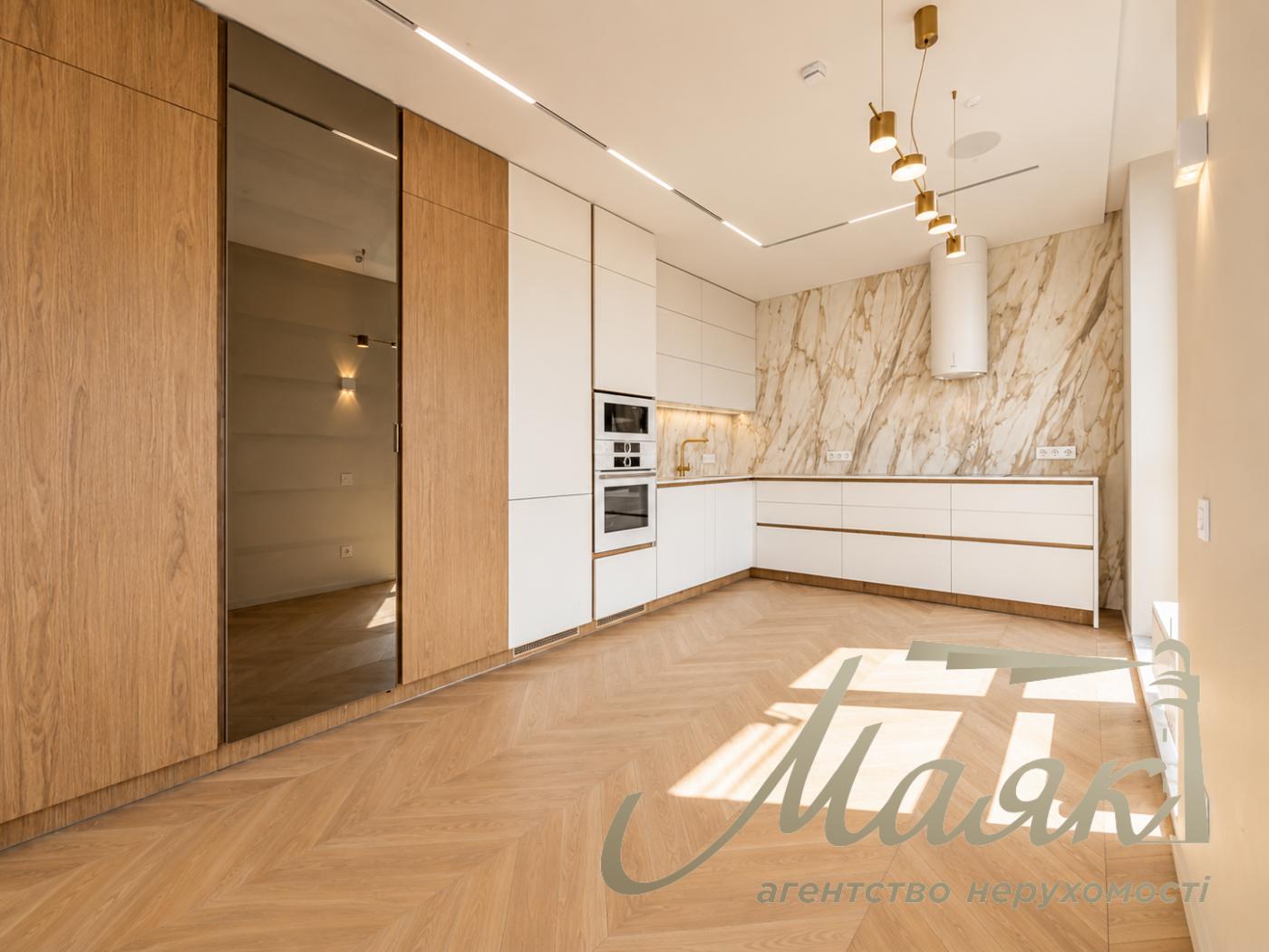 3-bedroom apartment for sale, 118 m², in the "French Quarter 2" residential complex, John McCain Street, Pechersk, Downtown, Kyiv