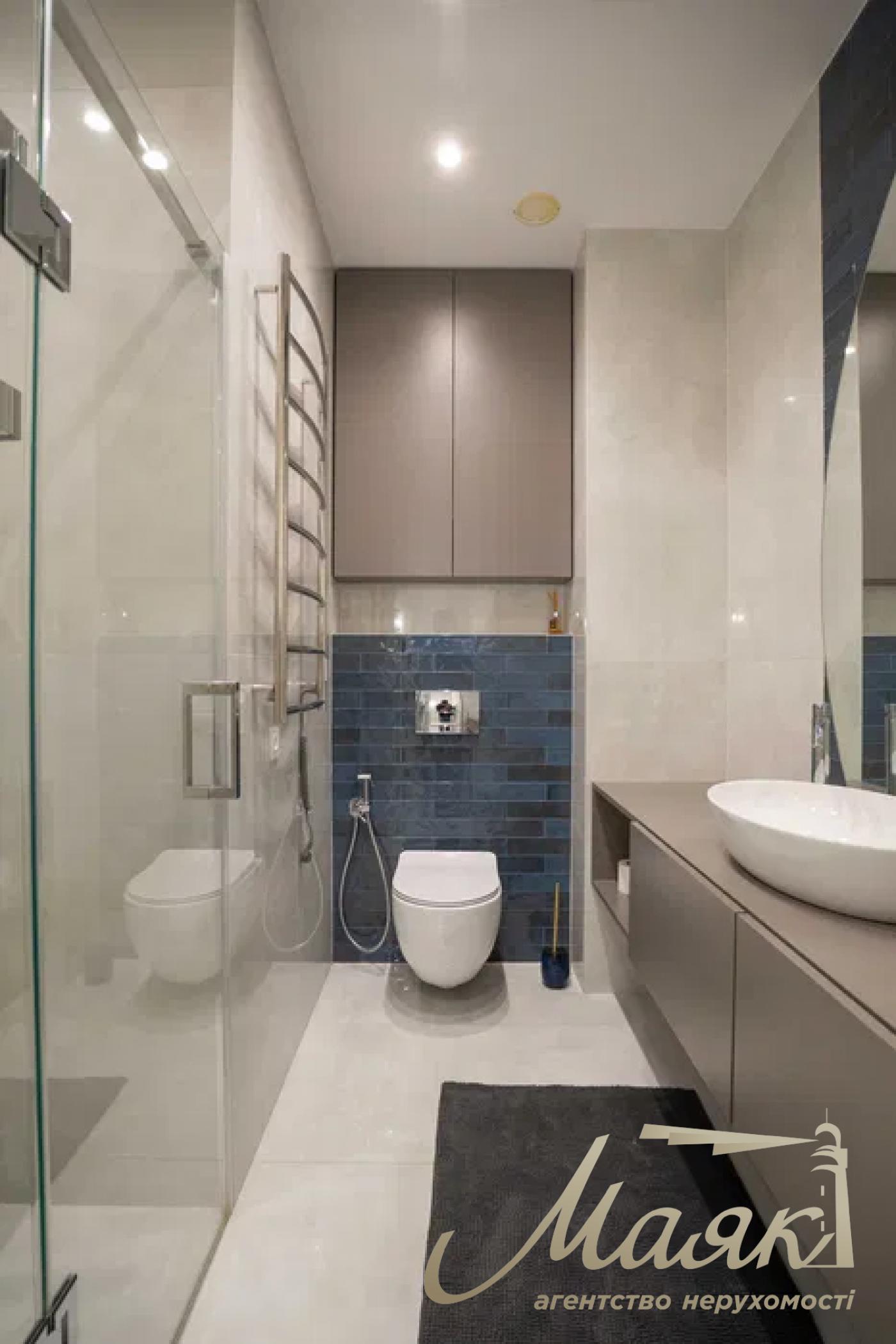 Rent 3-bedroom apartment in LCD Novopecherskie Lipki, 105 m², Pecherskiy district, Andriy Verkhoglyada (Dragomirov), 17-B., Kyiv