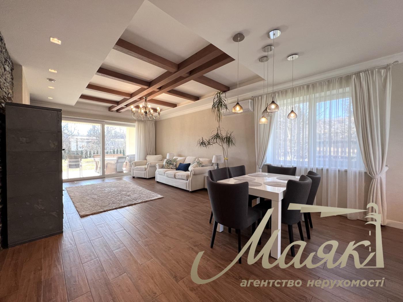 Rent 2-storey house 190m2, Goloseevsky district, Myshelovka