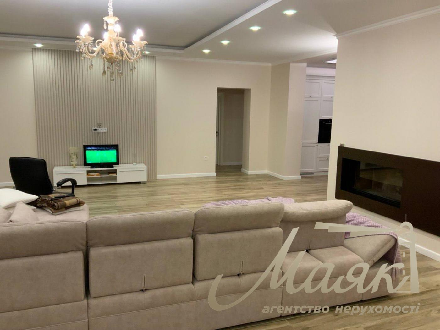 Sale boudinku 453m2 with.Vishenki