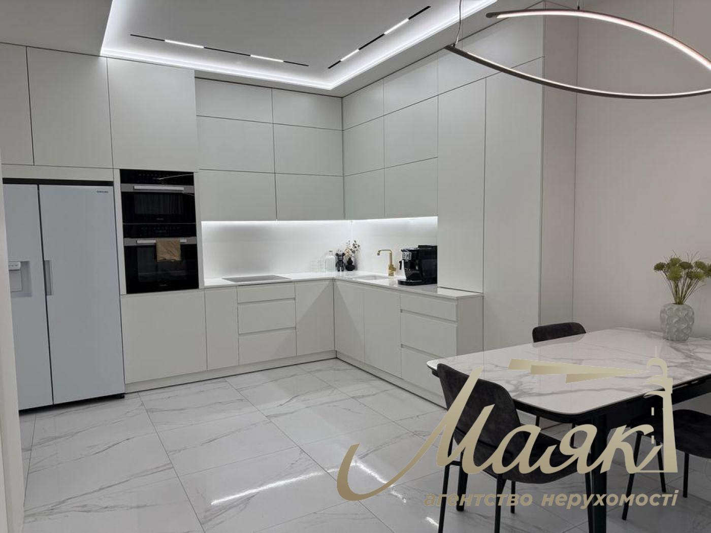 Rent apartment in LCD Delmar, 100m sq. m., Pechersky district