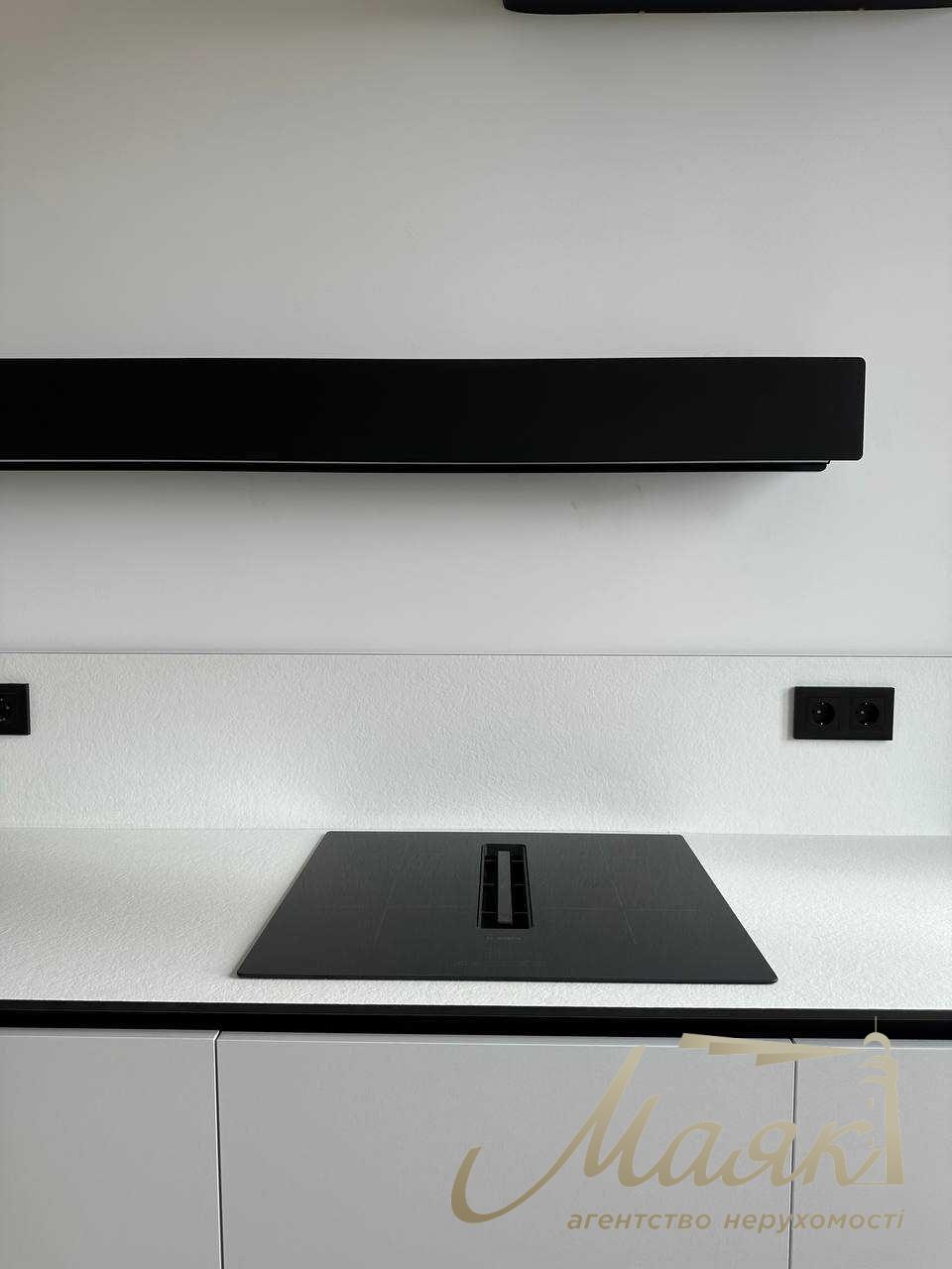 Продаж 2к квартири 69.3м2, ЖК Севен, Осокорки