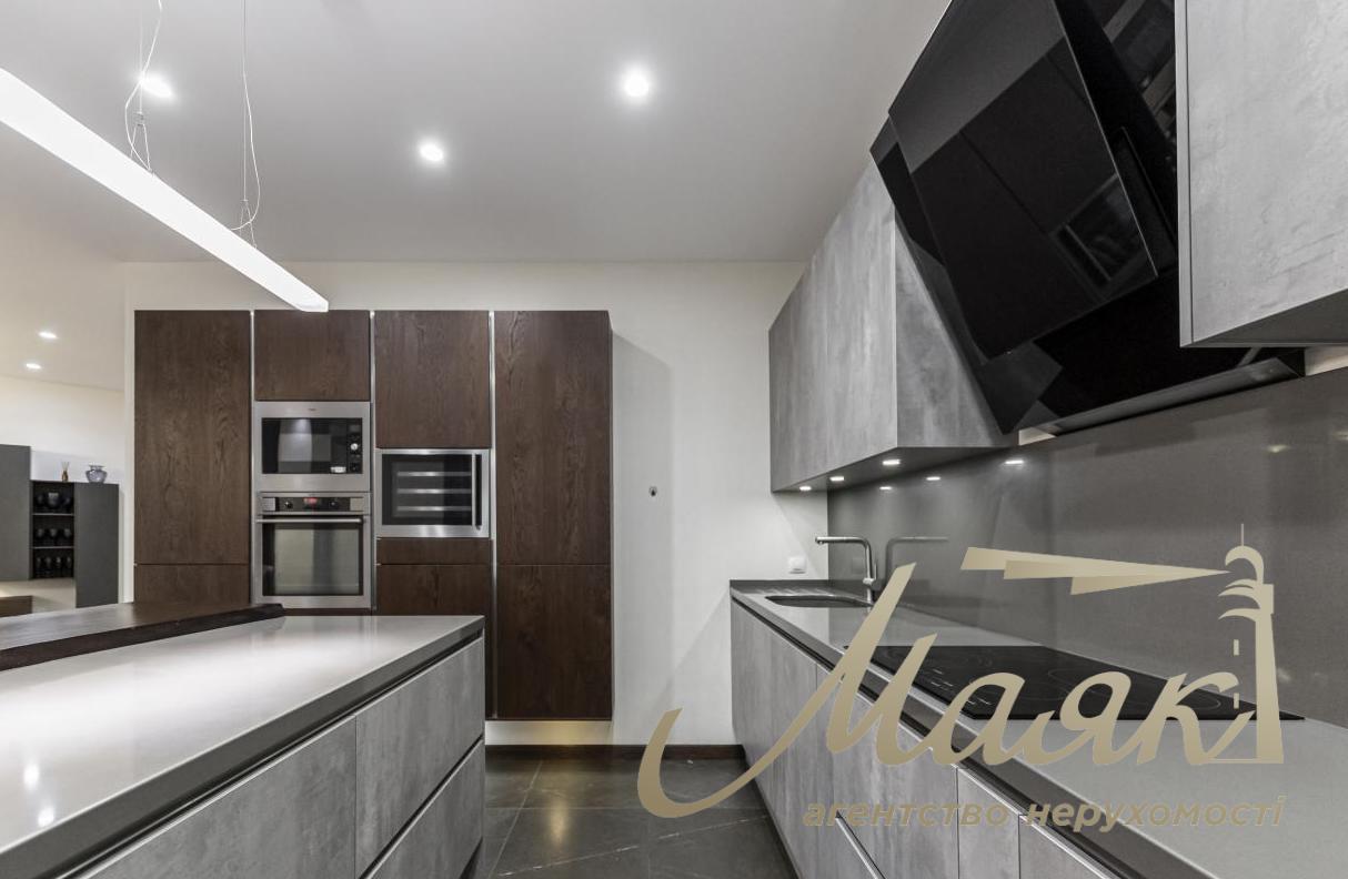 Оренда 4-кімнатної ЖК Французький Квартал, вул. Саперне Поле 12, 164м2