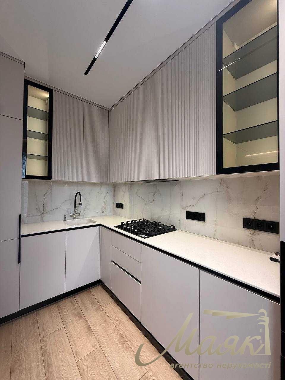 Оренда сучасного 2-поверхового дуплексу площею 100 м² у Крюківщині, перша здача | Дизайнерський ремонт | Критична лінія, Києво-Святошинський район