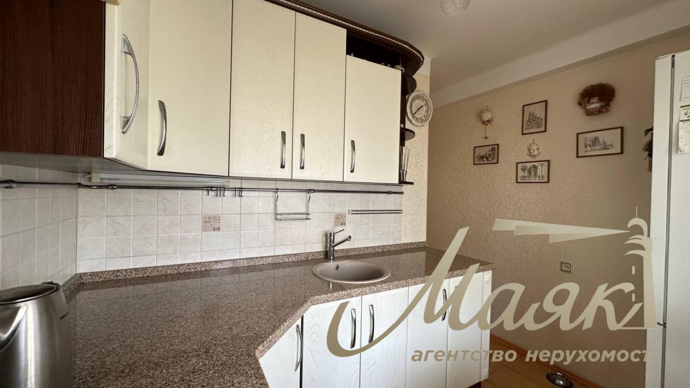 Продаж 3-кімнатної квартири 57м2, Оболонський район, Івасюка 15А
