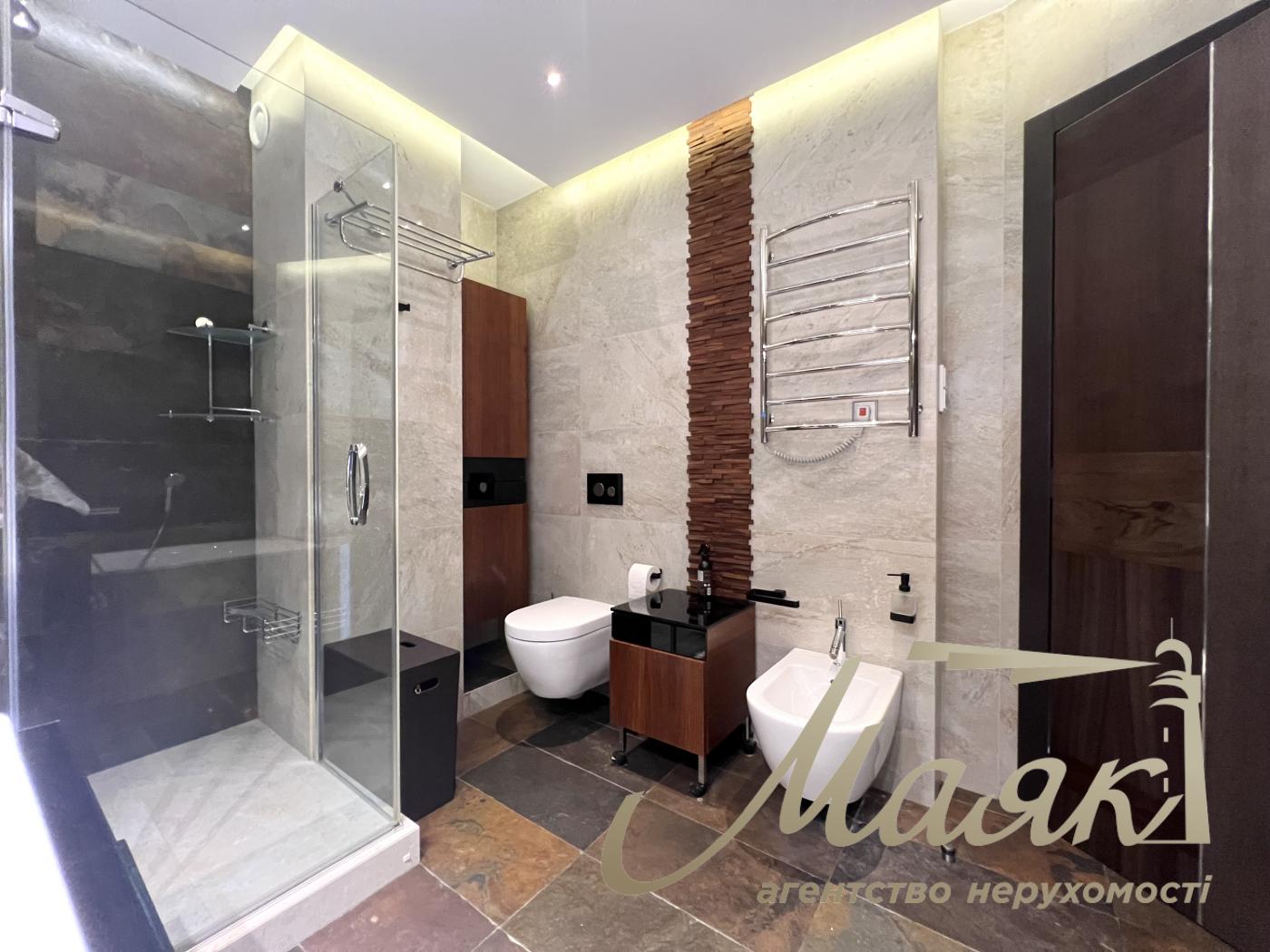 3-Bedroom Apartment for Rent in the Park Avenue Residential Complex, Holosiivskyi Avenue