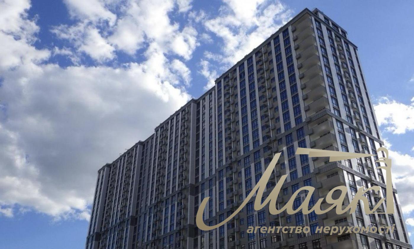 Продажа 2-ух комнатной квартиры в ЖК "Подвысоцкий", 70 м2