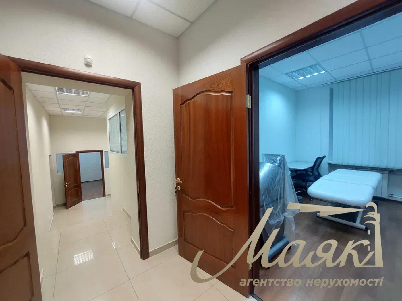 Commercial premises for rent 93 m2, Starokievska str., Shevchenko district district